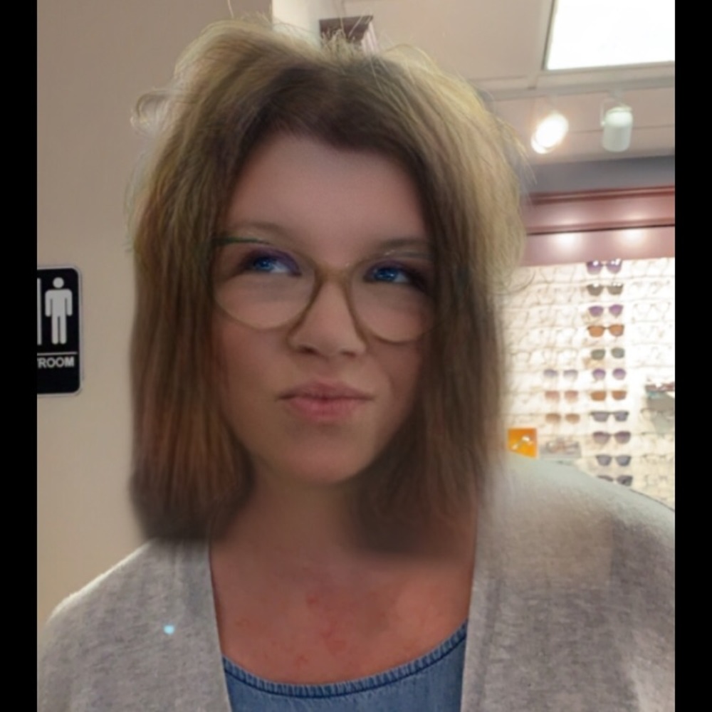 Meet your Posher, Kelley